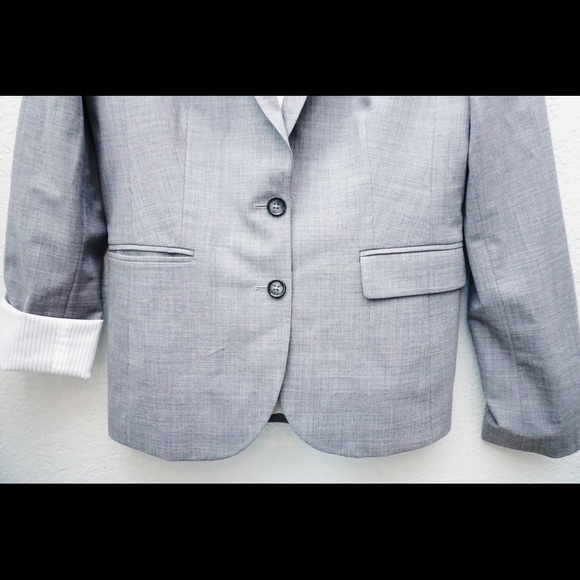 Banana Republic Wool Gray Stretch Career Blazer - Picture 3 of 7